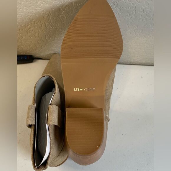 NIB Lisa Vicky Women’s Sway V Taupe Split Suede Short Pull On Boots - Size 7 - Picture 10 of 13